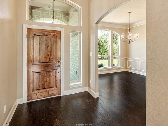 5th image of 3982 Arboleda Dr