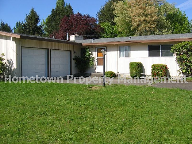 1st image of 4520 Montclair Ave SE