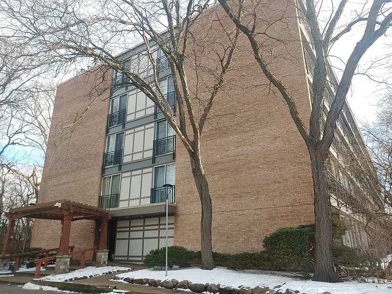 5820 Oakwood Dr #5J — Photo 13