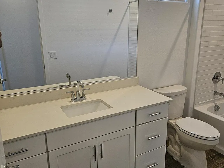 3357 S Primrose Ave — Photo 41