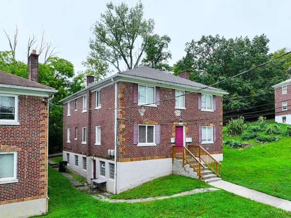 3107 Bracken Woods Ln, Cincinnati, OH 45211