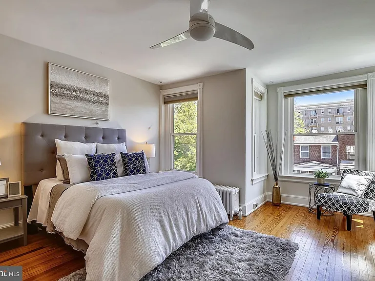 1628 Monroe St NW — Photo 9