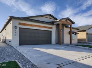 13913 Madero Dr, El Paso, TX 79928