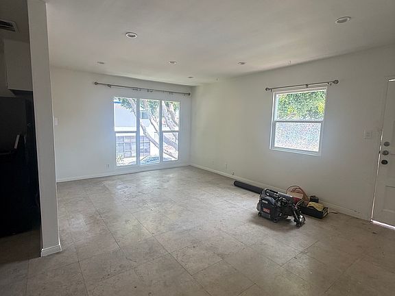 3rd image of 1350 Franklin St APT 3