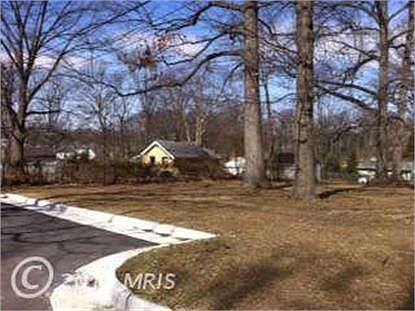 2nd image of 200 E East St