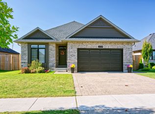2539 Bond St, Mount Brydges, ON N0L1W0