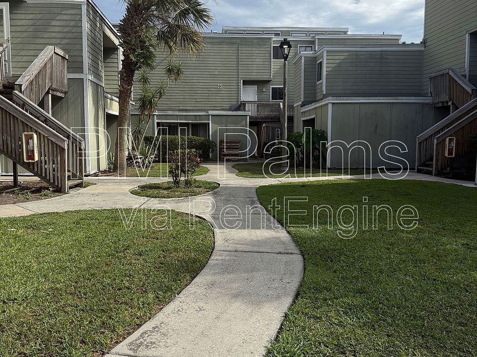 1st image of 194 Scottsdale Sq