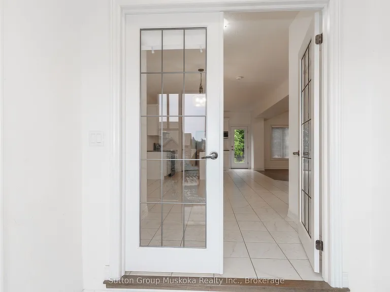 14 Braeside Cres — Photo 4