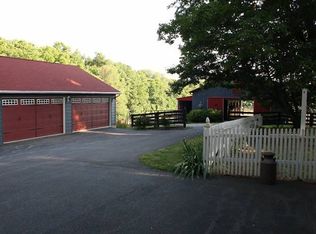 543 Reed Ln, Simpsonville, KY 40067