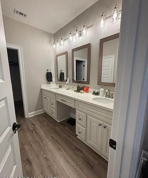 6777 Maurepas Cir — Photo 17
