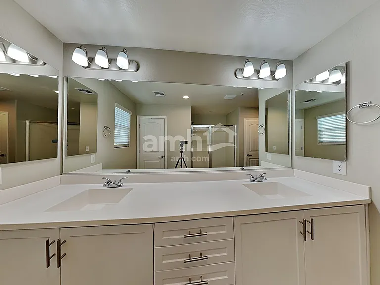 20759 W Maiden Ln — Photo 13