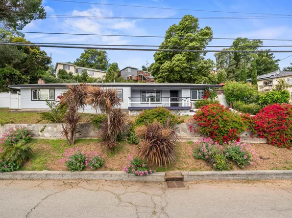 8019 Sterling Dr, Oakland, CA 94605