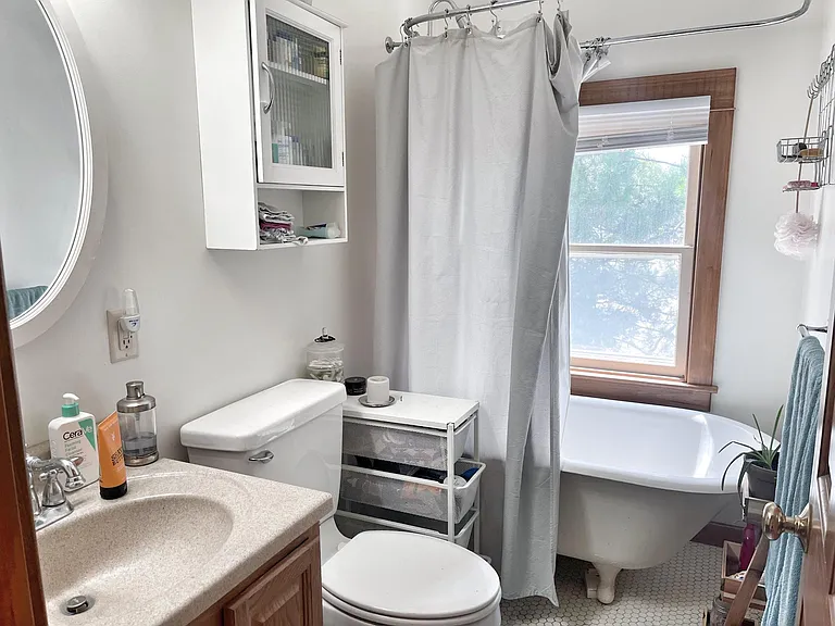 211 Prospect Ave NE #1 — Photo 8