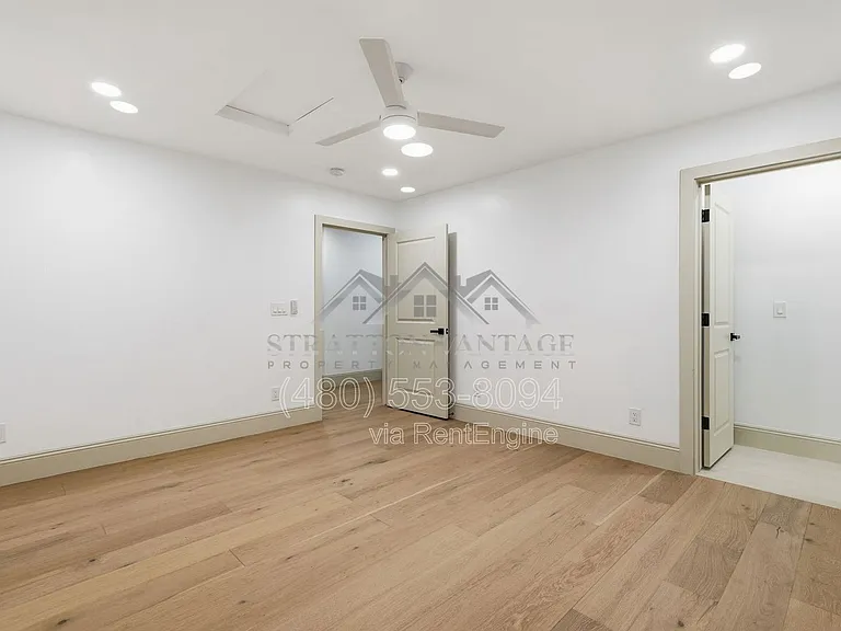 2315 N 42nd St — Photo 33