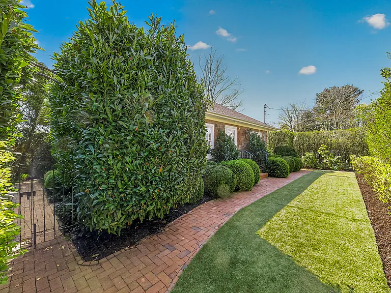 16 Miller Ln — Photo 13