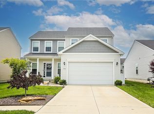 37351 Golden Eagle Dr, North Ridgeville, OH 44039