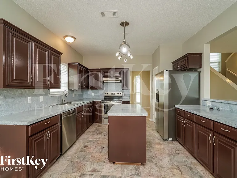 8024 Mourning Dove Dr — Photo 8
