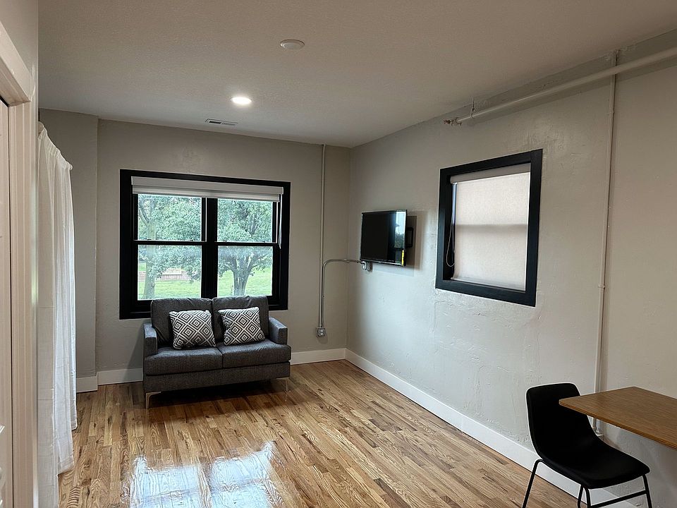 BrandNew Studio Apartments Starting At 750.00 All Bills Paid