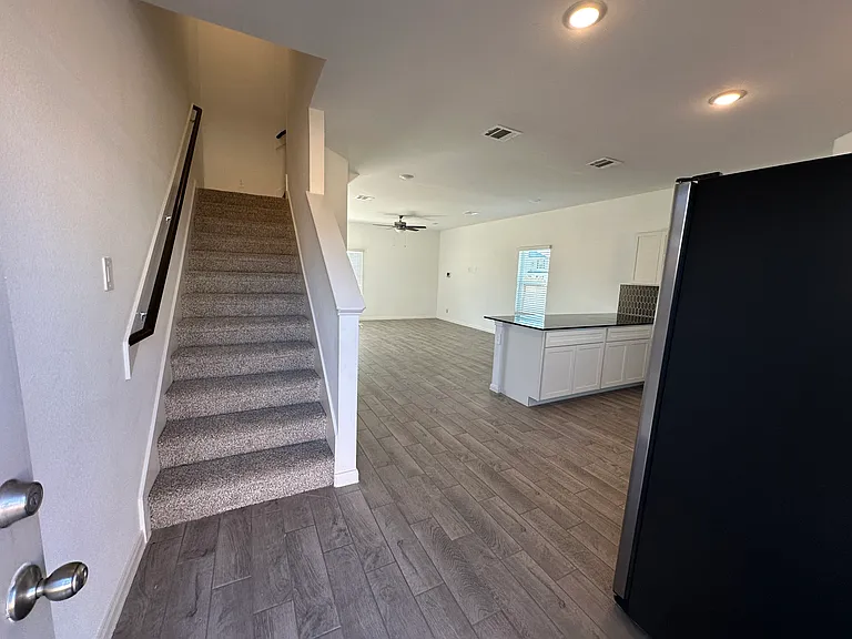 16737 N Marie Village Dr — Photo 8
