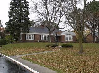 440 Ridge Ct, Kohler, WI 53044