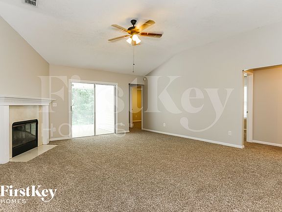3rd image of 2563 Watermill Dr