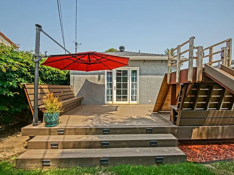 2404 Sebald Ave — Photo 41
