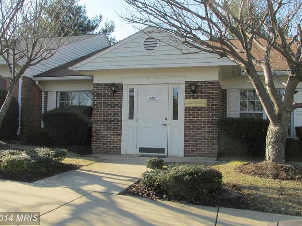 1st image of 380 Hospital Dr