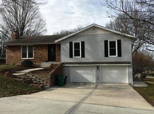 10 Hull Dr, Platte City, MO 64079