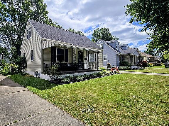 2nd image of 635 74th St