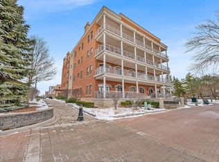 252 Dalhousie St #304, Amherstburg, ON N9V 1W7