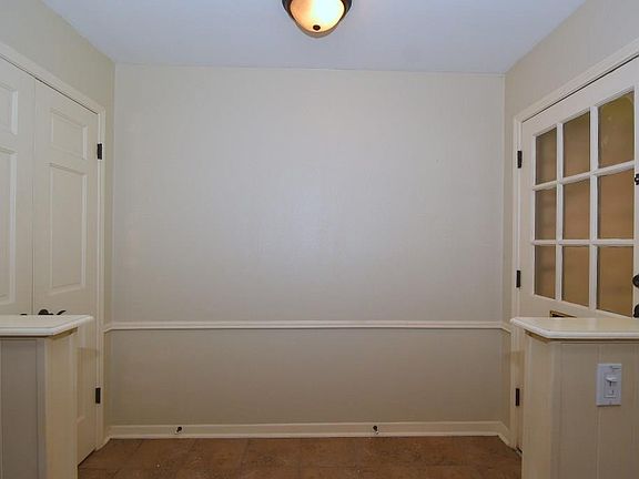 4th image of 8331 Langdon Ln