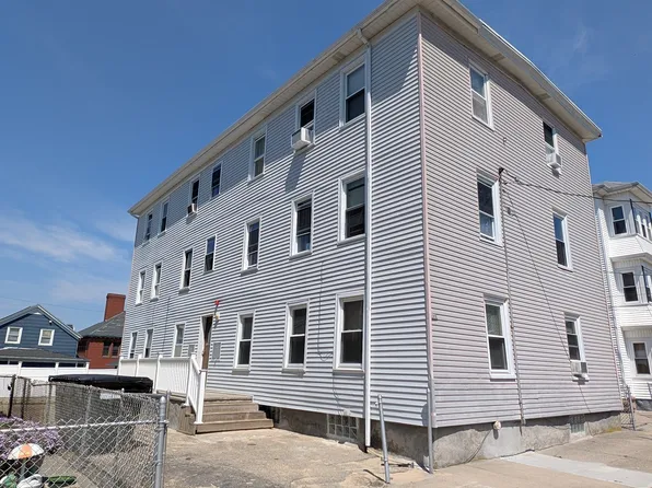 131 Thomas St, Fall River, MA 02723