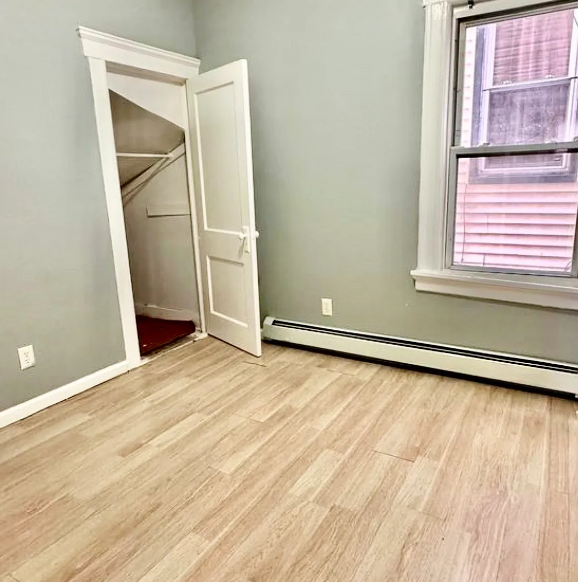 3 bed, 1925 sqft, $2,350 — Photo 3