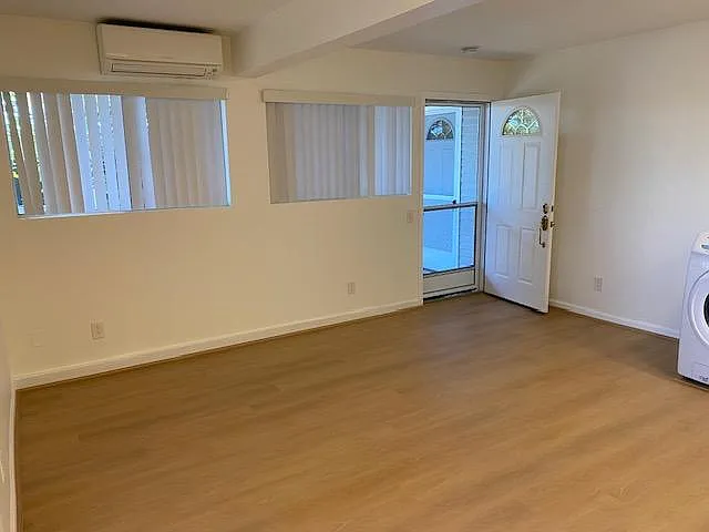 1540 Bertram St — Photo 10