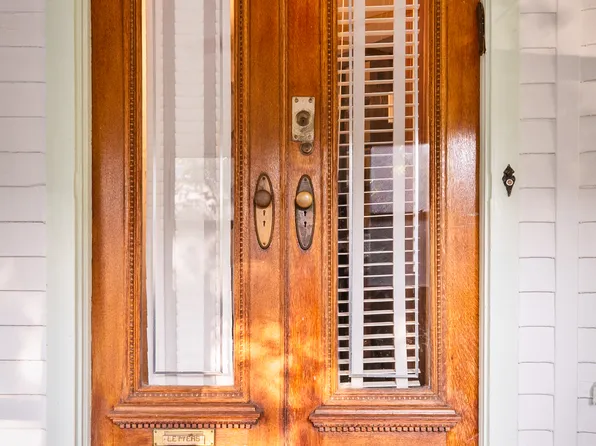 681 Argyle Road image 4 of 25