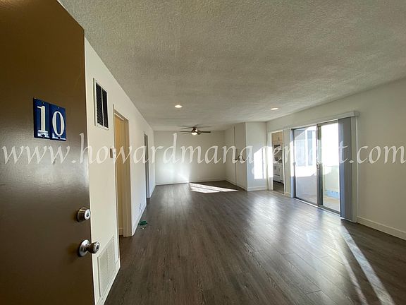 5th image of 868 N West Knoll Dr APT 10