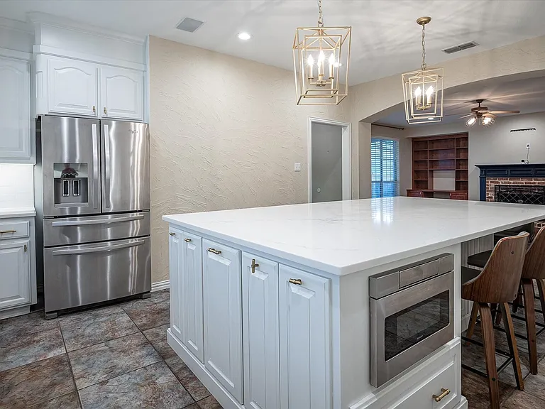 6812 Valley Brook Dr — Photo 11