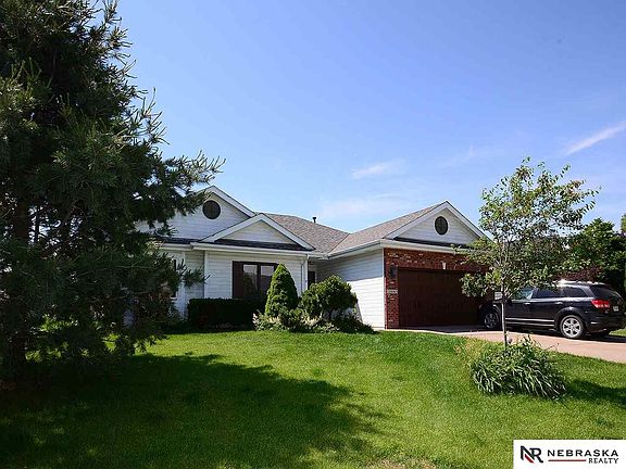 2nd image of 15663 Sahler St