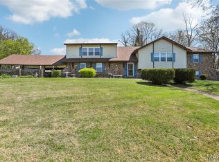 2202 Stone Gate Dr, Dupo, IL 62239