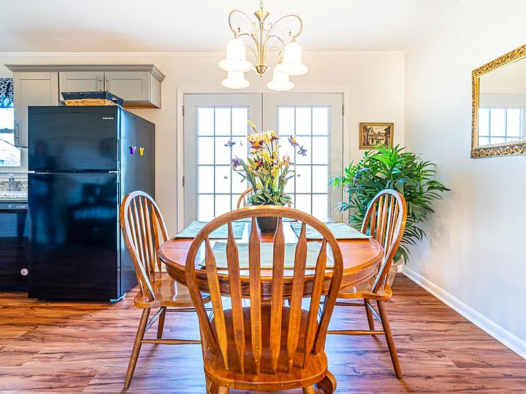 121 Forrest Dr — Photo 15
