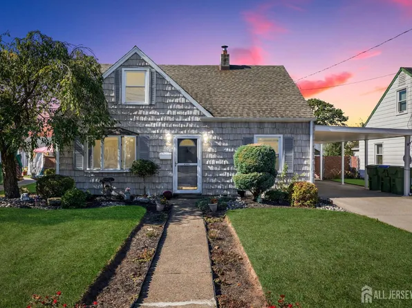 206 Plainfield Ave, Edison, NJ 08817