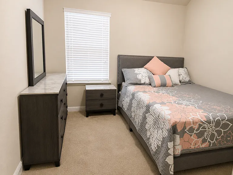 2nd guest bedroom