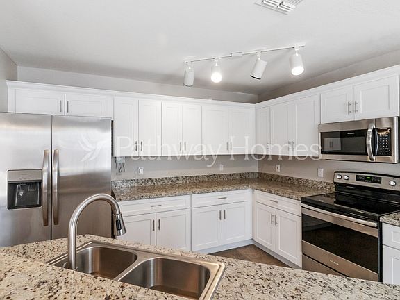 5th image of 31420 N Shale Dr