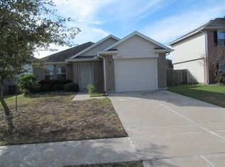 2831 Umiak Dr, Houston, TX 77045