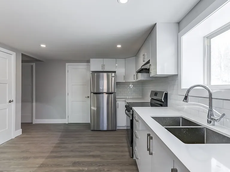 493 Gill St #BASEMENT — Photo 5