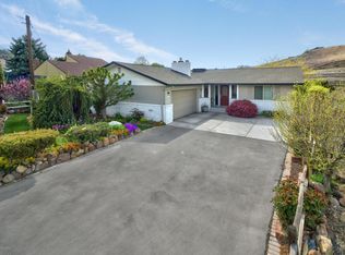 310 Hillcrest Dr, Selah, WA 98942