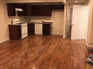2472 Elm Pl, Bronx, NY 10458