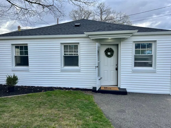 45 Bedford Ave, Worcester, MA 01604