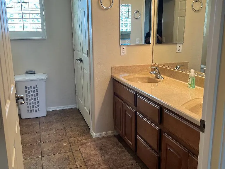 10928 E Plata Ave — Photo 8