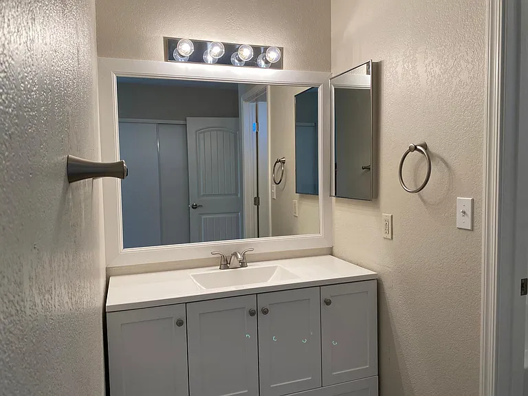4328 W Oraibi Dr — Photo 20